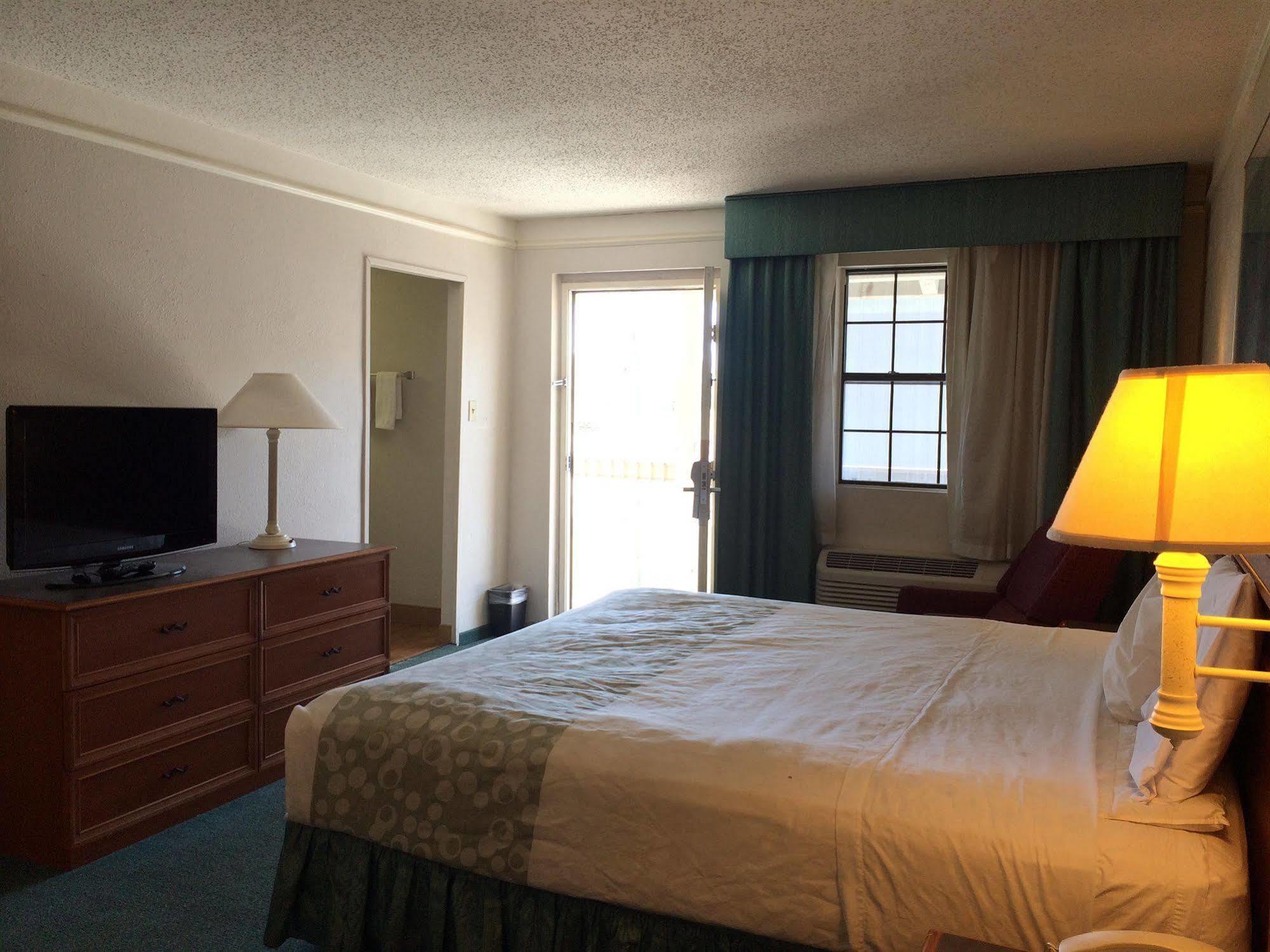 Hemp Inn Oklahoma City South Kültér fotó